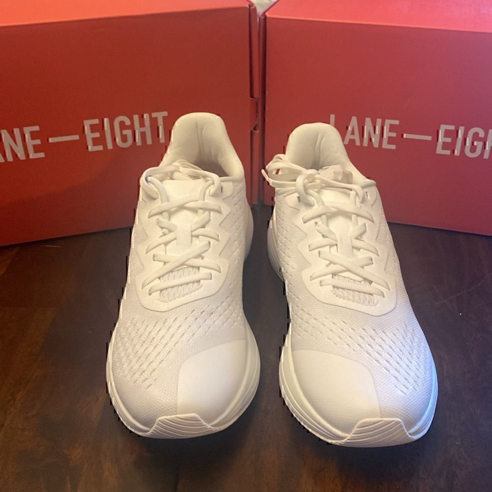 New! Lane Eight (10) Relay Trainer “Breeze” (White)